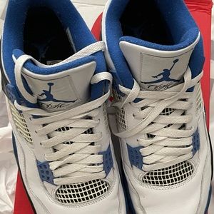 Jordan 4